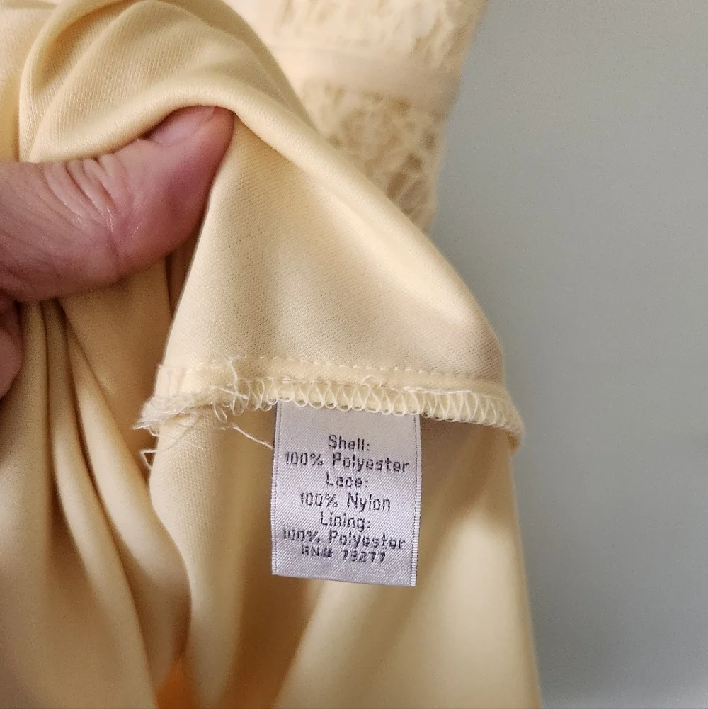 Lauren Conrad Pale Yellow Lace Spaghetti Strap Dress Sz 8 - Picture 5 of 5